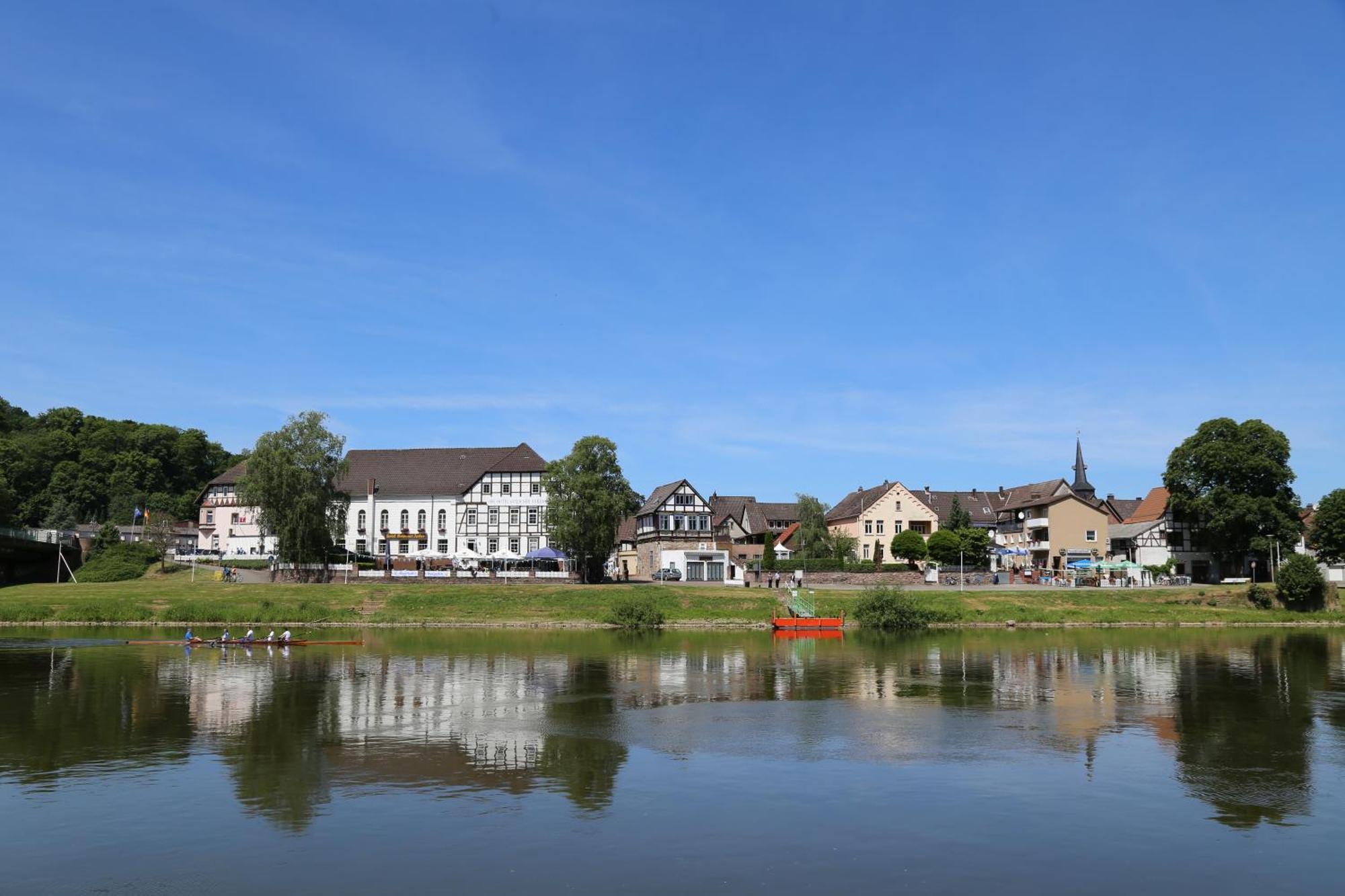 Ferienwohnungen Am Weserstrand Bodenwerder Exteriör bild