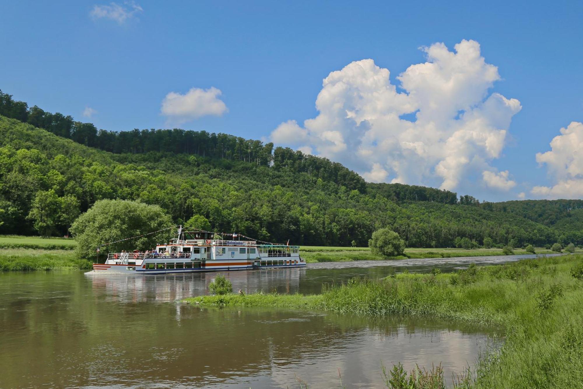 Ferienwohnungen Am Weserstrand Bodenwerder Exteriör bild